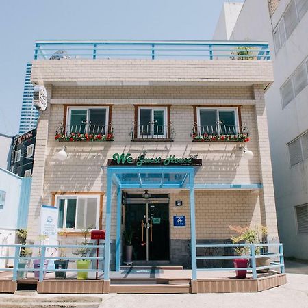 We Guesthouse Busan Dış mekan fotoğraf